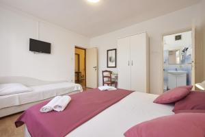 Triple Room Trogir 13102b