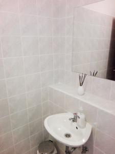 Apartments with WiFi Split - 13120