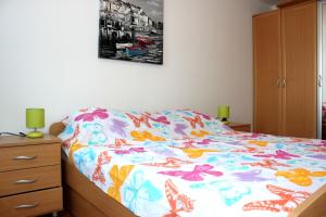 Apartments with WiFi Split - 13154