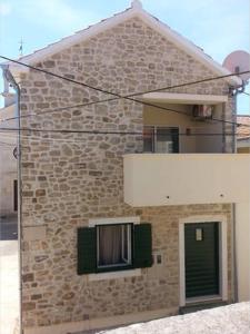 Seaside holiday house Bibinje, Zadar - 13157