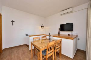 Seaside holiday house Bibinje, Zadar - 13157