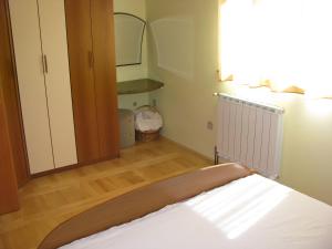 Apartments with a parking space Tribunj, Vodice - 13174