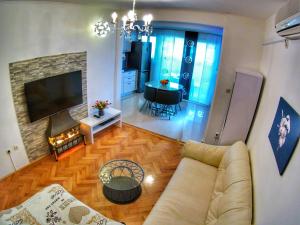 Apartments with a parking space Split - 13187