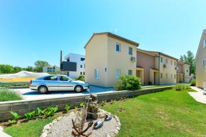 Apartment Nin 13172d 