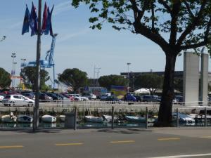 Apartments with WiFi Rijeka - 13227 