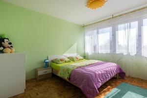 Apartments by the sea Dugi Rat, Omis - 13250