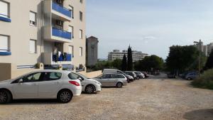 Apartments with WiFi Split - 13373 - 3hvězdičkové hotely ve městě Split