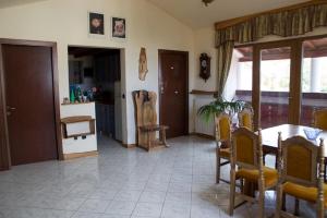 Apartments with a parking space Valbandon, Fazana - 13458