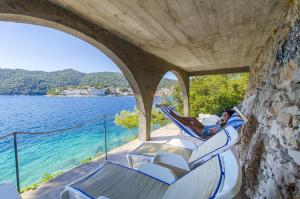 Apartments by the sea Brna, Korcula - 13492