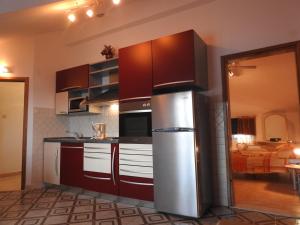 Apartments by the sea Brna, Korcula - 13492