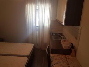 Apartments by the sea Punat, Krk - 13538