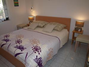 Double Room with Terrace room in Apartments and rooms with parking space Krk - 13553