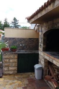 Apartments with a parking space Sabunike, Zadar - 13617