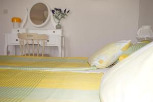 Apartments by the sea Trogir - 13623