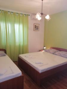 Apartments with WiFi Trpanj, Peljesac - 13664