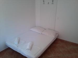 Apartments by the sea Gradac, Makarska - 13681