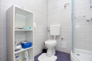 Apartments with WiFi Split - 13723