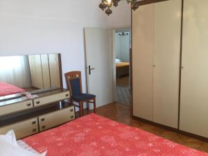 Apartments with parking space Kali, Ugljan - 14590