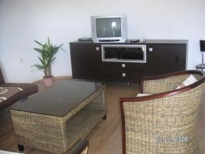 Two-Bedroom Apartment with Terrace and Sea View room in Apartments by the sea Ljubac Zadar - 14593