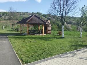 Apartments with a parking space Smoljanac, Plitvice - 14657 