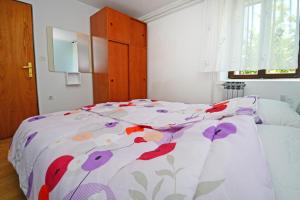 Family friendly house with a swimming pool Basarinka, Porec - 14663