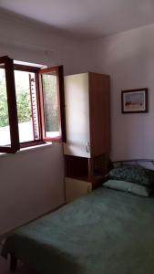 Family friendly seaside apartments Preko, Ugljan - 14692