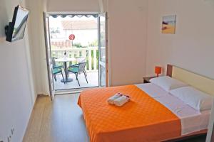 Apartments by the sea Razanj, Rogoznica - 14712