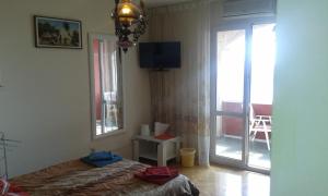 Apartments with WiFi Dubrovnik - 14722