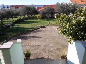 Apartments by the sea Kozino, Zadar - 14723 
