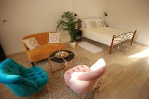 Apartments with WiFi Zagreb - 14588 