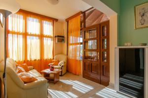 Seaside family friendly house with a swimming pool Karbuni, Korcula - 14776