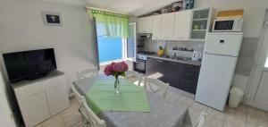 Family friendly seaside apartments Sevid, Trogir - 14790