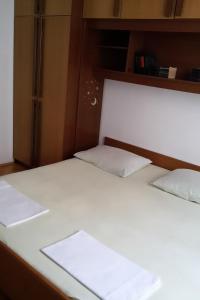 Apartments with WiFi Omis - 14843