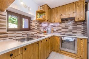 Holiday house with a parking space Risika, Krk - 14860