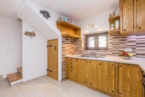 Holiday house with a parking space Risika, Krk - 14860