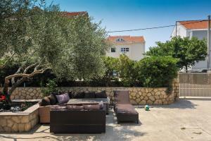 Apartments by the sea Stara Novalja, Pag - 14883