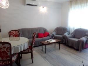 Apartments with WiFi Omis - 14894