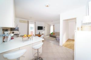 Apartments by the sea Preko, Ugljan - 14985