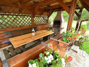 Holiday house with a parking space Crni Lug, Gorski kotar - 15058