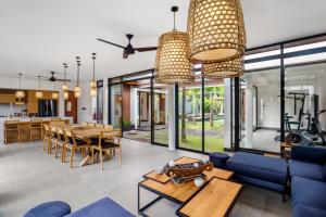 Villa Jacuzzi by BaliSuperHost