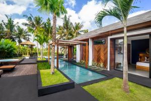 Villa Jacuzzi by BaliSuperHost