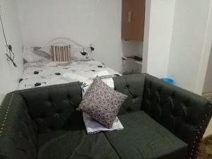 Lux Suites Shooters Apartments Utawala