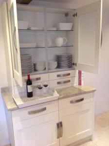 Chalets Spacious Ski Chalet In Traditional French Village, sleeps 8, Four Star with fibre broadband : photos des chambres