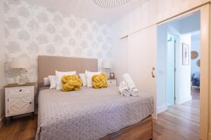 NEW APARTMENT IN TRADITIONAL BUILDING OF THE XVI CENTURY