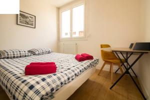 005- Appartement 6 chambres, Tramway, Parking,Clim