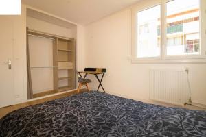 005- Appartement 6 chambres, Tramway, Parking,Clim