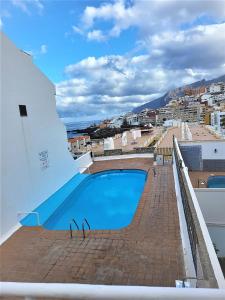 Sunny Holidays in Casa Familiar Playa La Arena