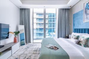 The Smart Concierge - Waves by Kasco