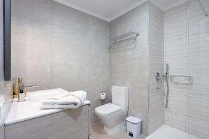 Playa de la Arena Holiday Home by Sydney