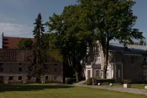 ŻAR - Dworek w Żarnowcu - Brzyno